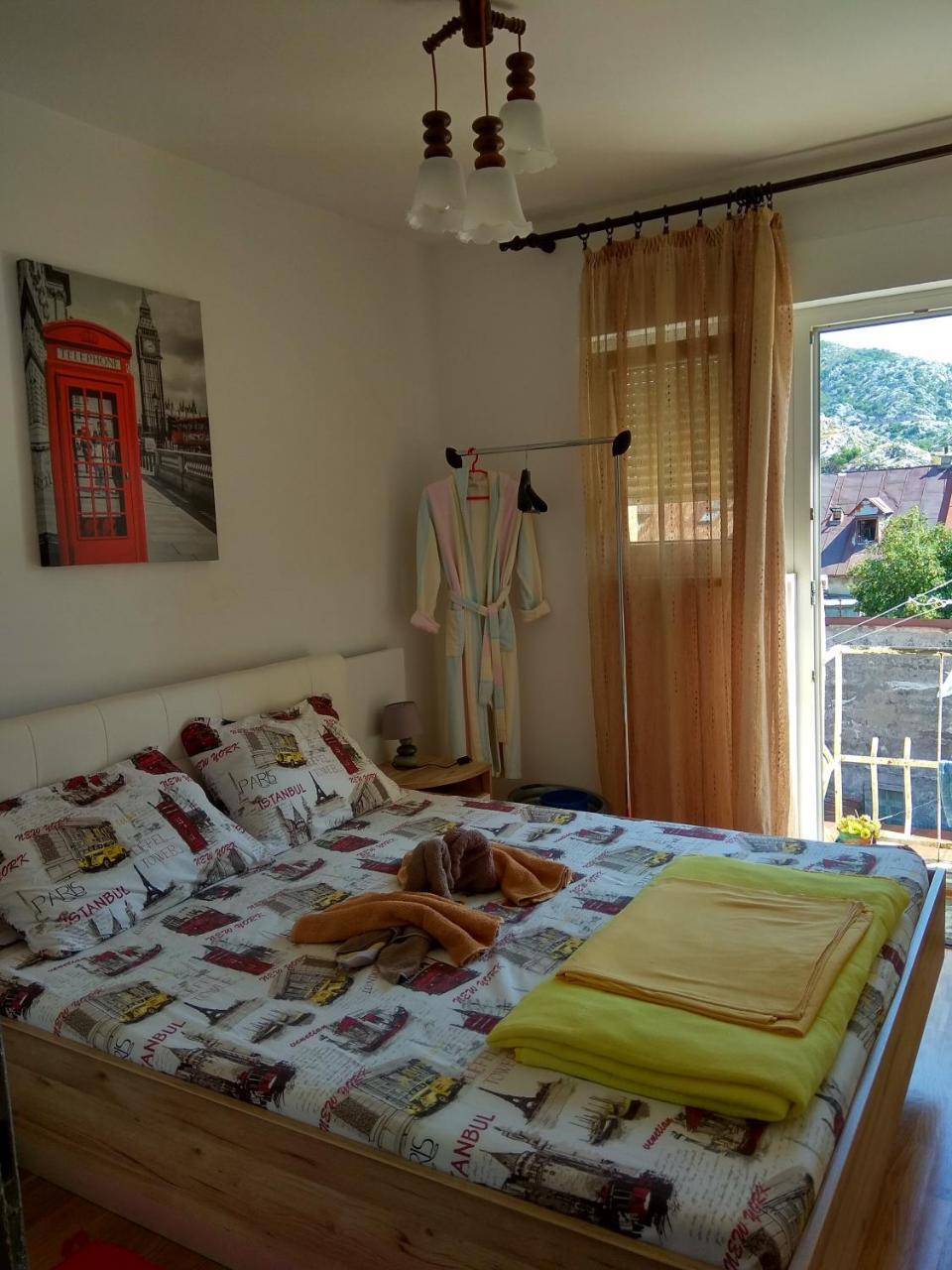 Apartment Tea ツェティニェ エクステリア 写真