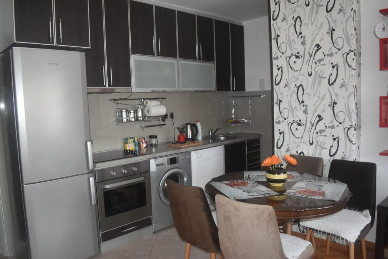 Apartment Tea ツェティニェ エクステリア 写真